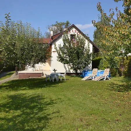 Homestay Haus Pelso